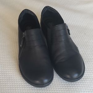 Black Bass slip-on shoe